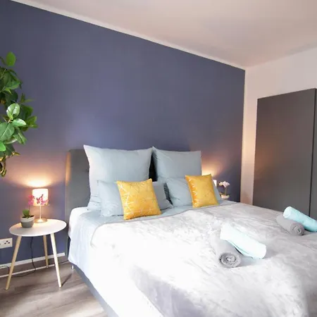 Apartment Domspatz, 50qm, Top-lage, Style, Dachterrasse, Business