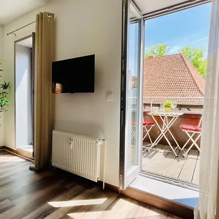 Lägenhet Fewozauber - Domspatz, 50qm, Top-lage, Style, Dachterrasse, Business