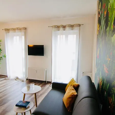 Lägenhet Fewozauber - Domspatz, 50qm, Top-lage, Style, Dachterrasse, Business