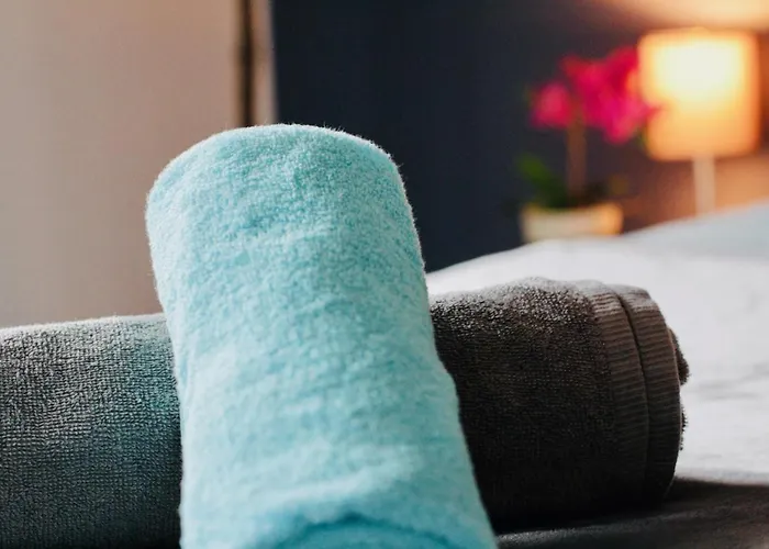 Fewozauber - Domspatz, 50qm, Top-lage, Style, Dachterrasse, Business * Schwerin (Mecklenburg-Vorpommern)