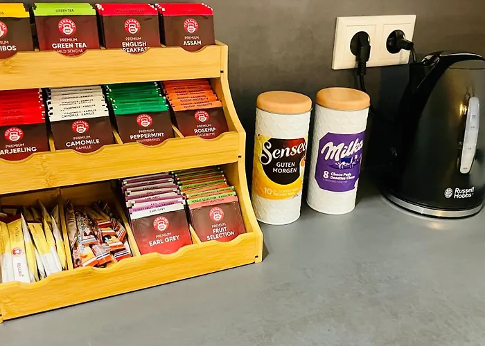 Fewozauber - Domspatz, 50qm, Top-lage, Style, Dachterrasse, Business